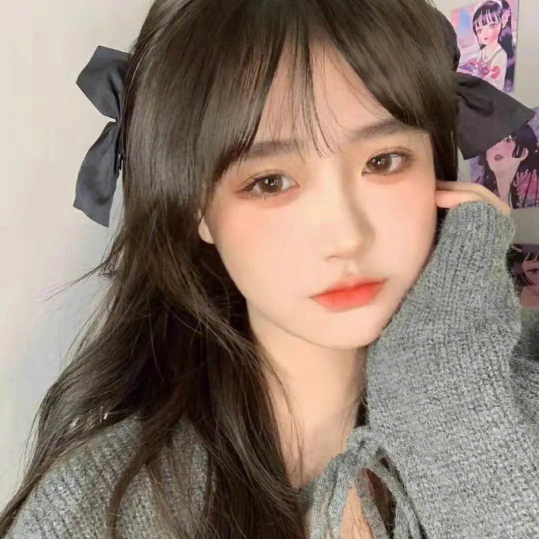 德尔米拉·古维亚上校